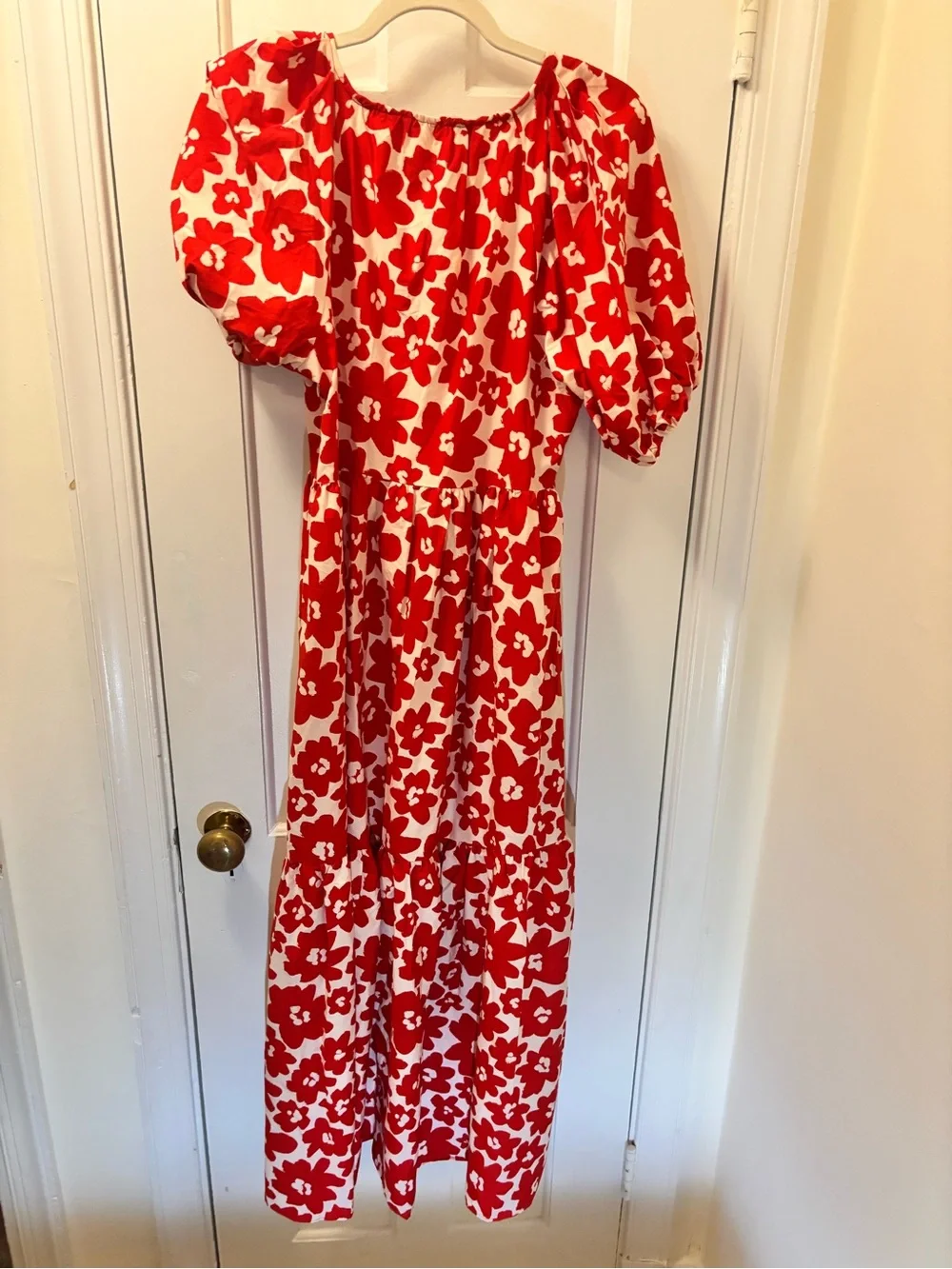 Zara Red and White Floral Puff-Sleeve Maxi Dress - Picture 2 of 7